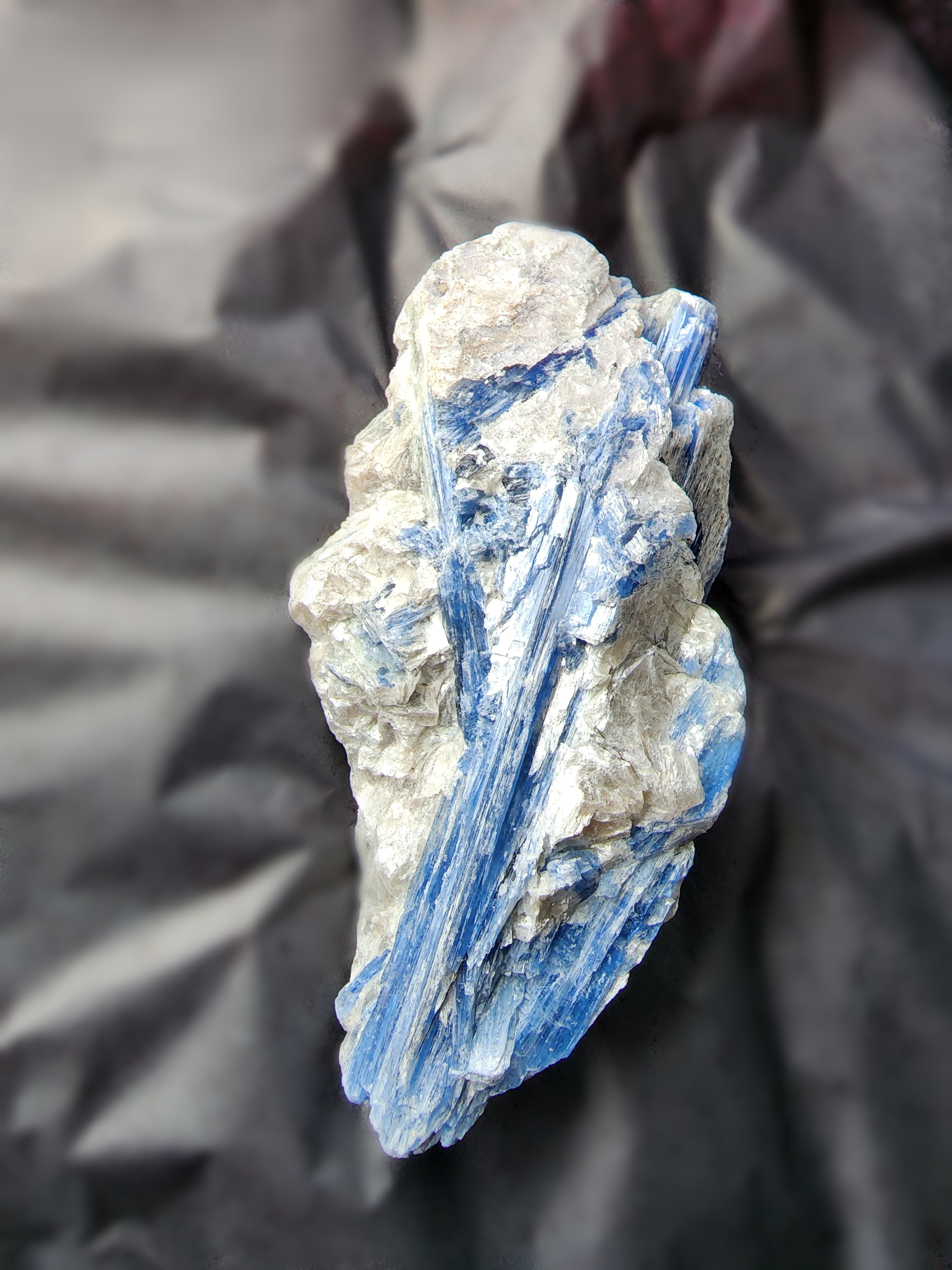 Large Raw Kyanite Crystal Quartz Mica Specimen 14 oz - Gorgeous! Third Eye, Meditation